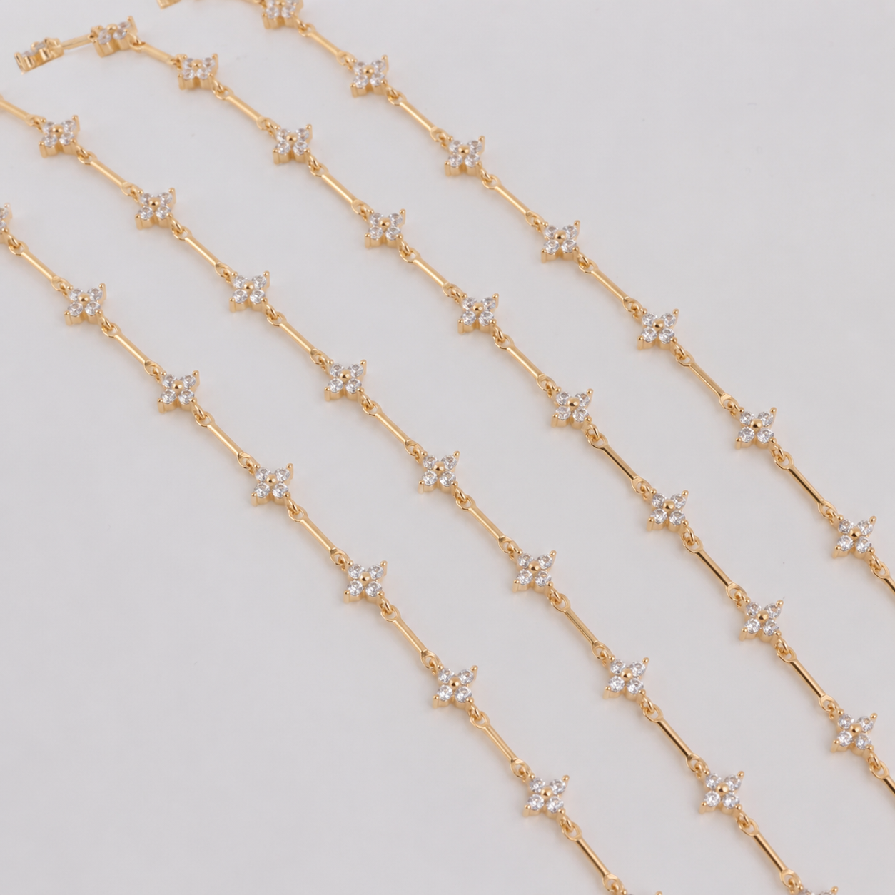 14k Gold Filled Bar with Clover Zircon (Premium)