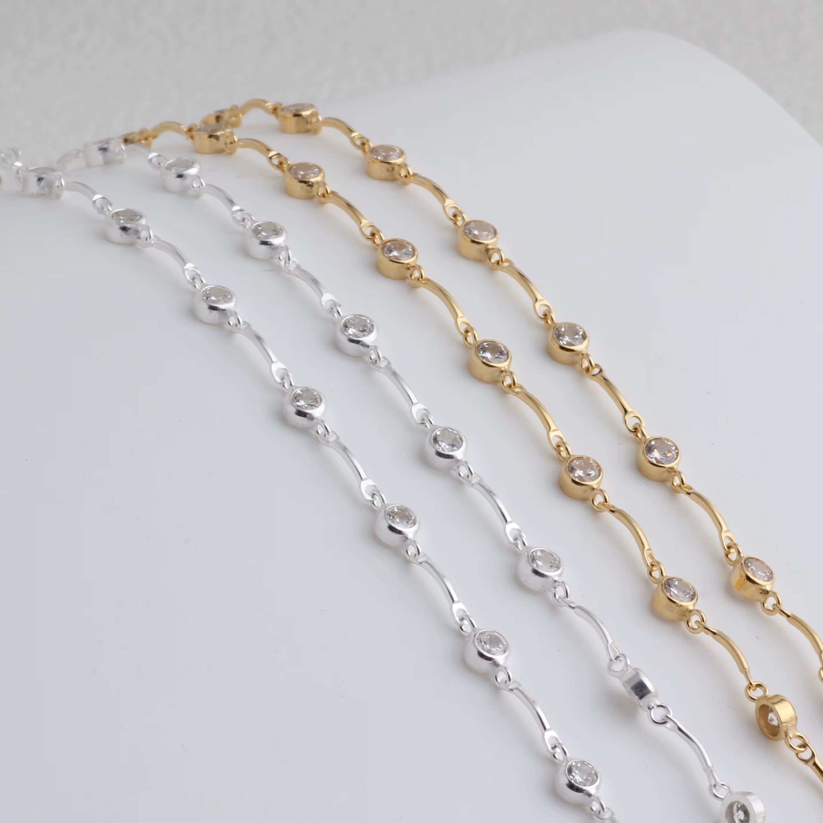 Luxury 14K Gold Filled Curve Bar with 3mm Bezel CZ