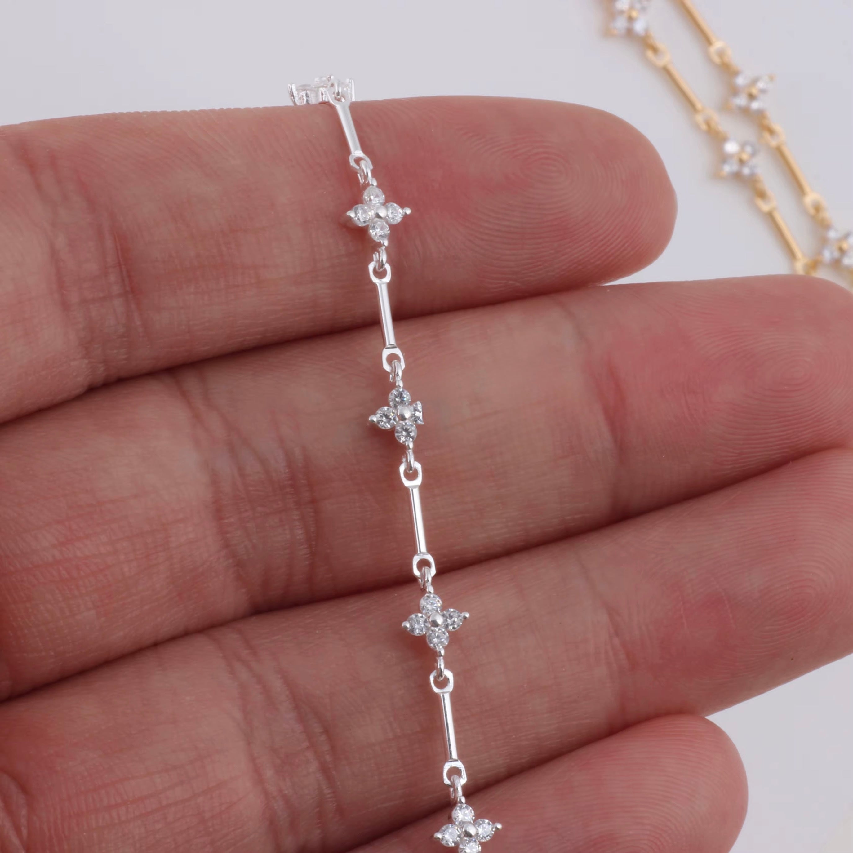 S925 Sterling Silver Bar Chain with Clover Zircon