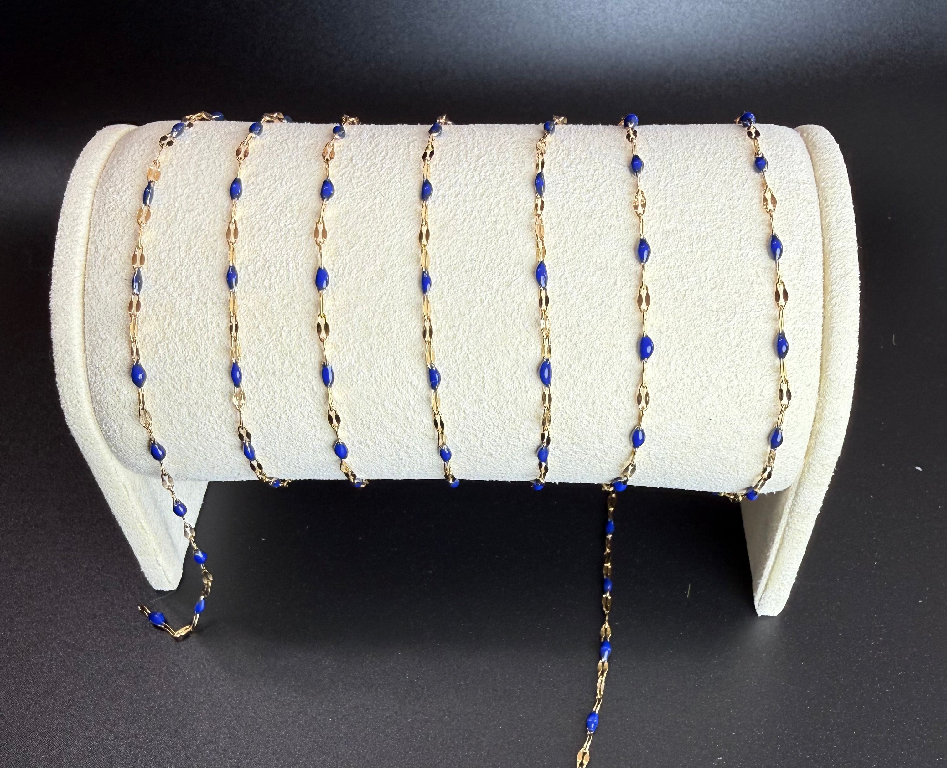 Stainless Steel Lip Chain with Periwinkle Enamel