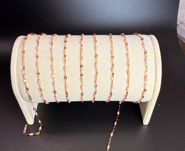 Stainless Steel Lip Chain with Pink Enamel